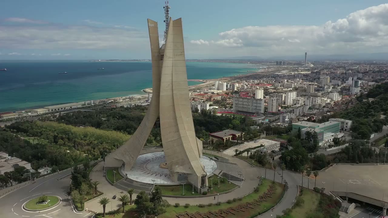 Vue d'Alger, agence locale DZ Location